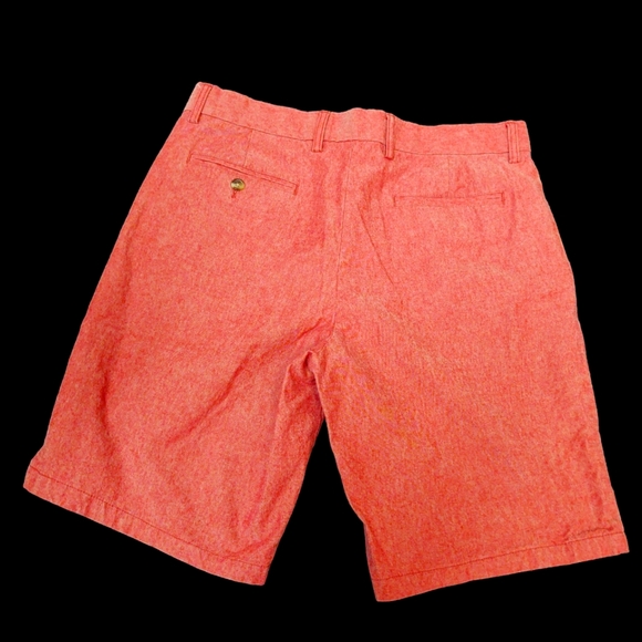 *SALE* EUC Old Navy Mens Ultimate Slim Flat Front Shorts Size 34 - Picture 2 of 4